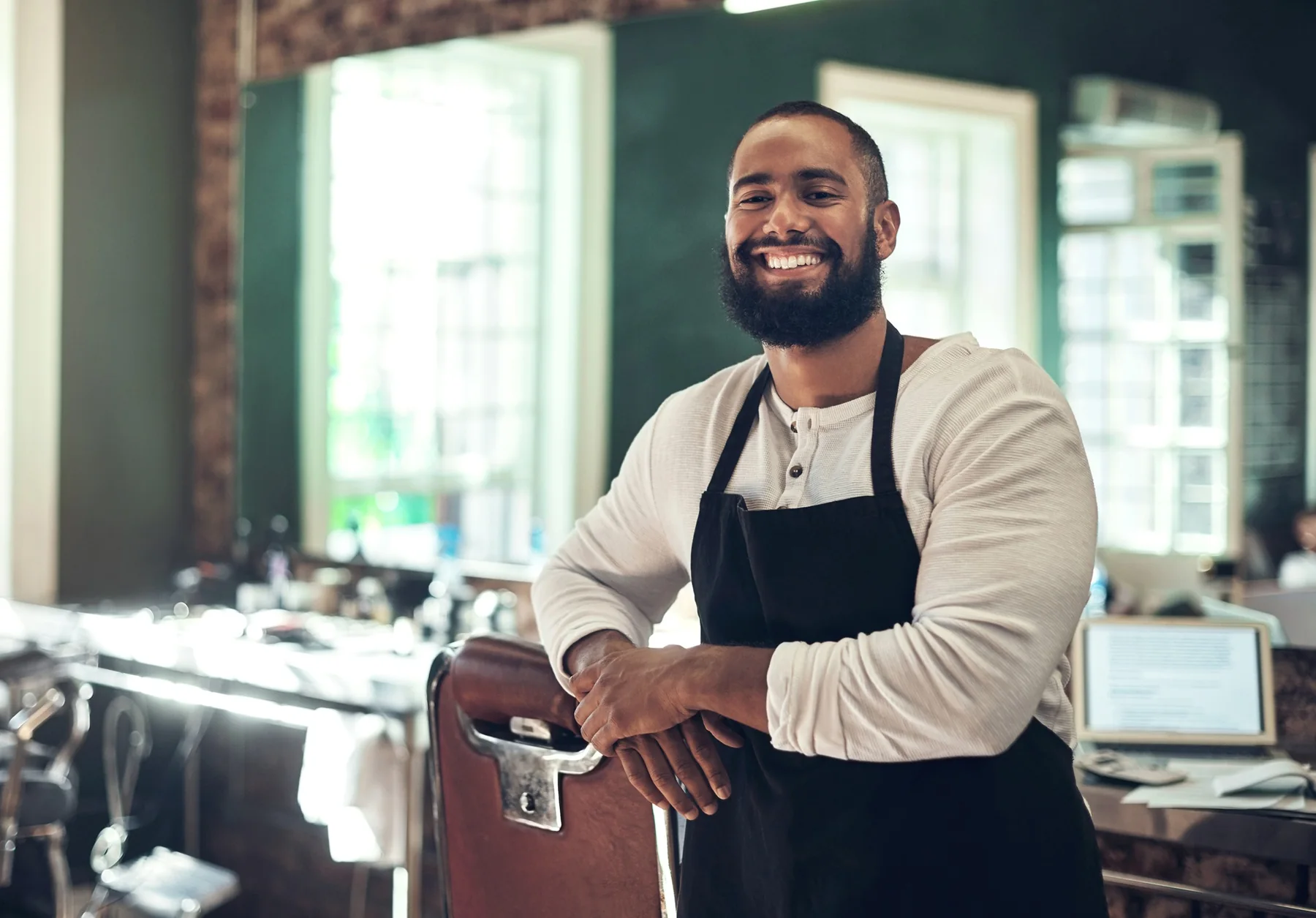 Portrait of barber Noah Vale